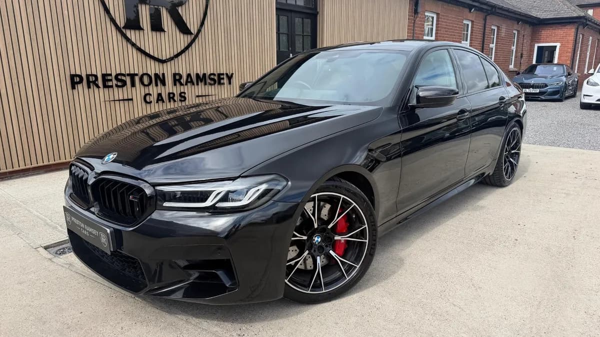 2022 BMW M5